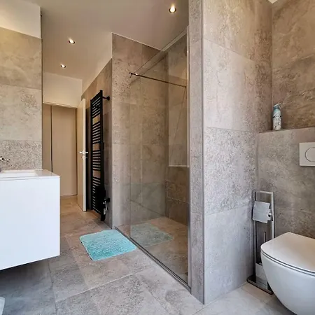 Luxury Assalit