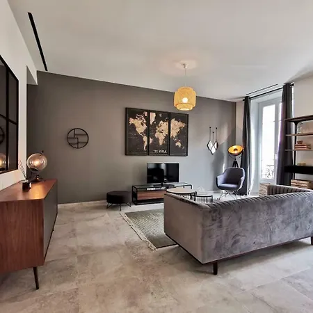 Luxury Assalit Apartamento
